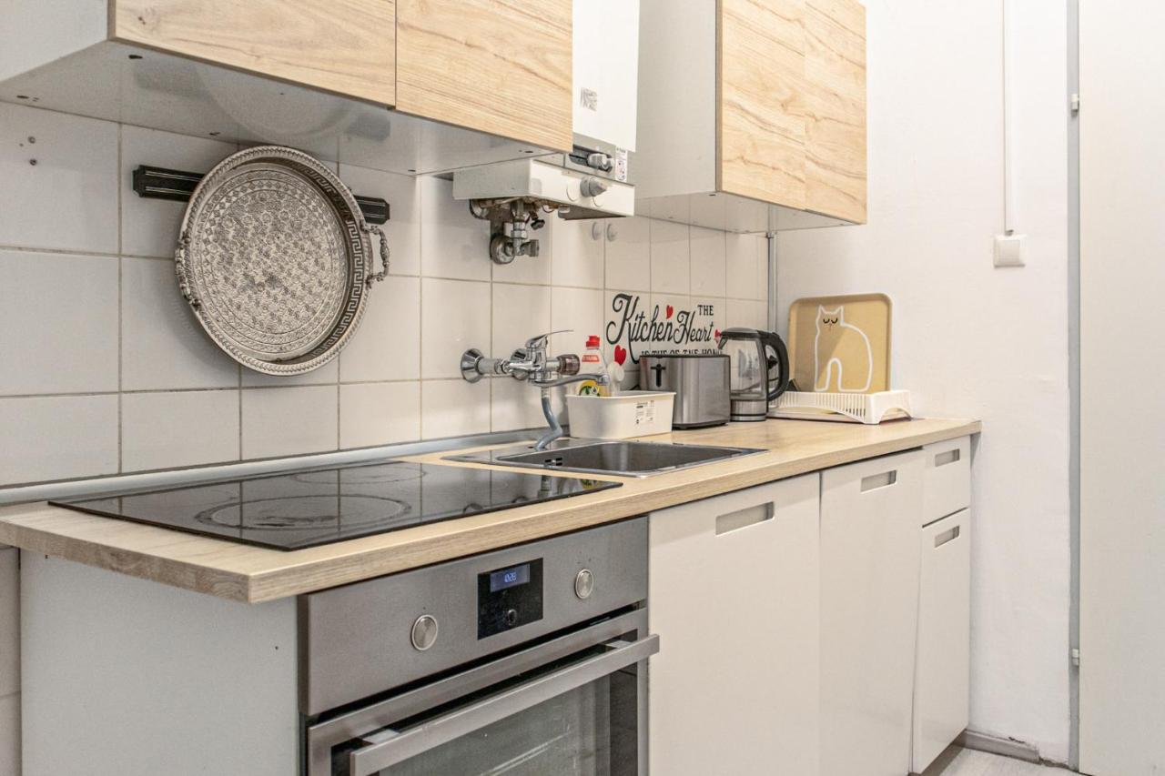 Joyful 2Br Shared Apt Near Millenium Tower & Danube River Vienne Extérieur photo