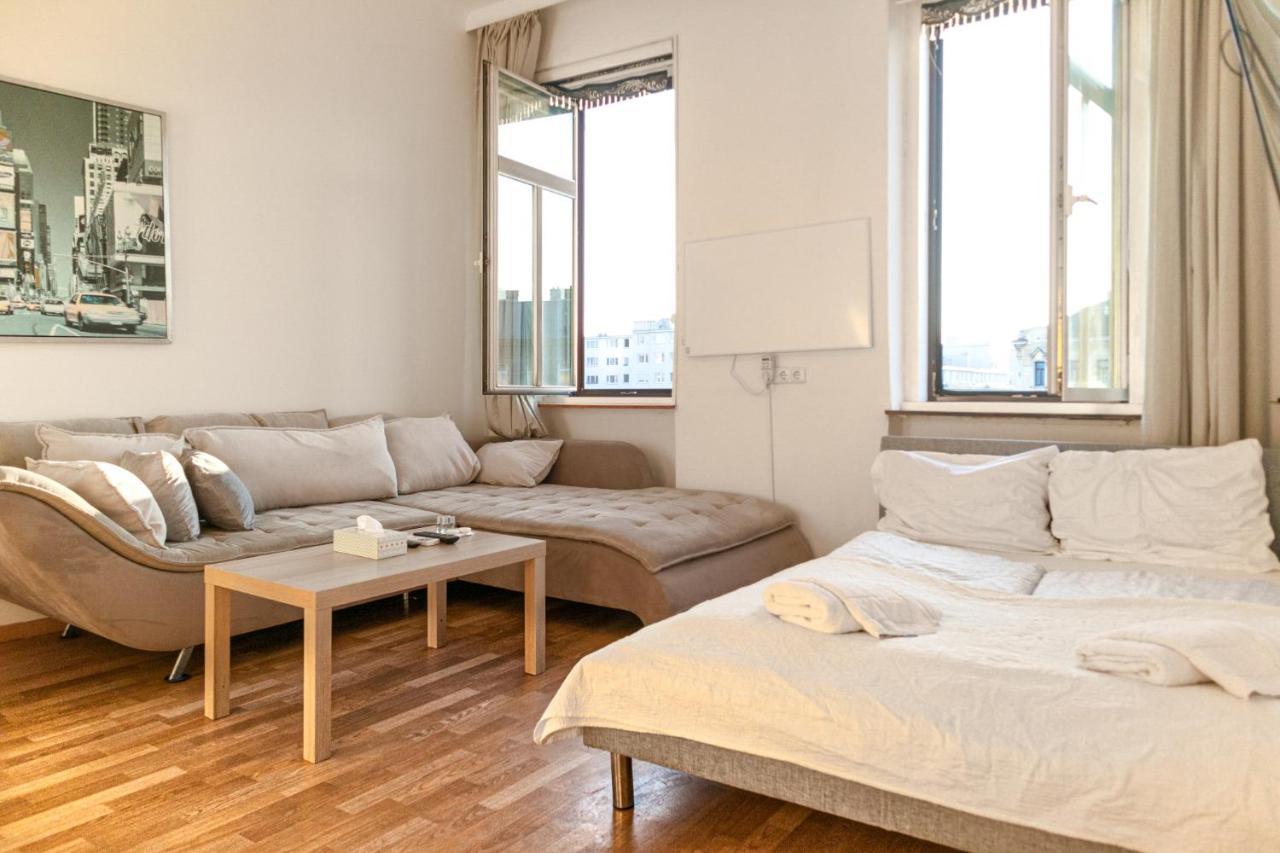 Joyful 2Br Shared Apt Near Millenium Tower & Danube River Vienne Extérieur photo
