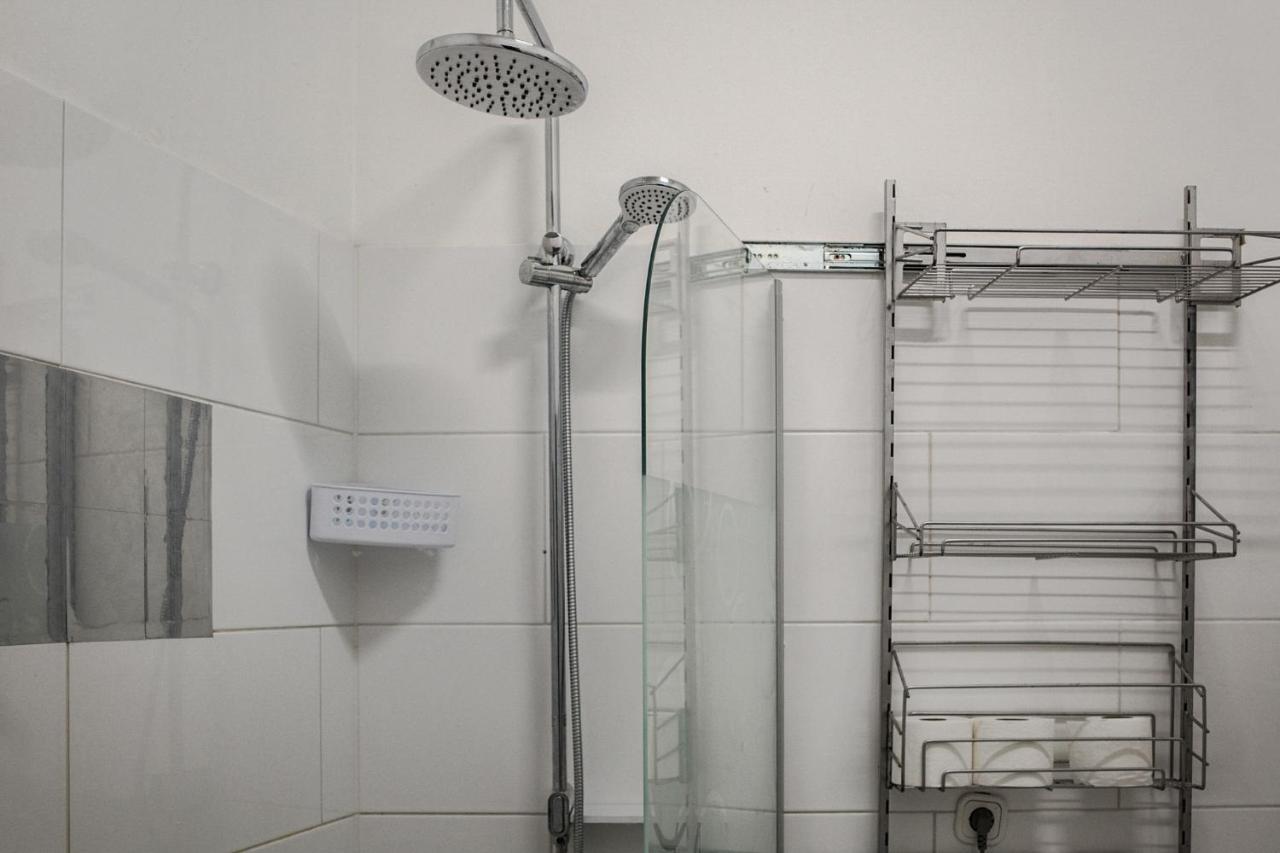 Joyful 2Br Shared Apt Near Millenium Tower & Danube River Vienne Extérieur photo