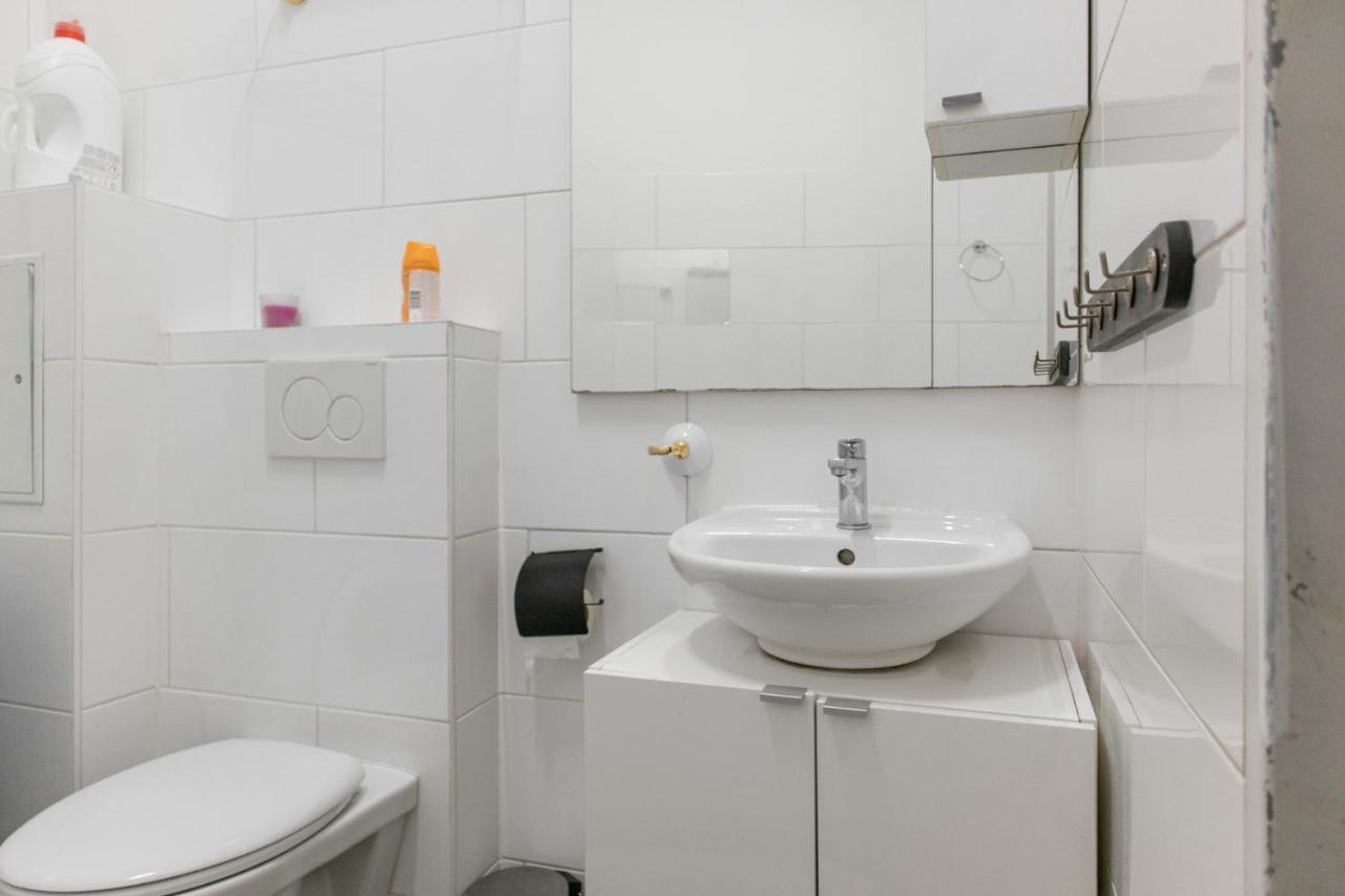 Joyful 2Br Shared Apt Near Millenium Tower & Danube River Vienne Extérieur photo